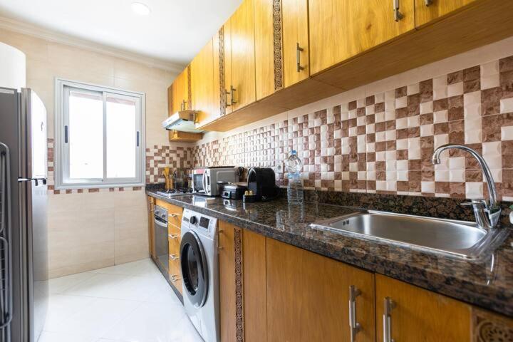Modern Apartment In The Heart Of 탕헤르 객실 사진