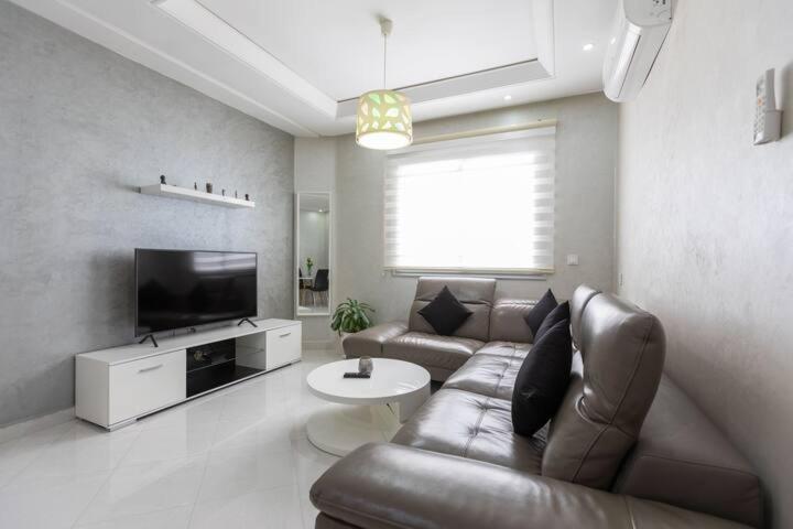 Modern Apartment In The Heart Of 탕헤르 객실 사진