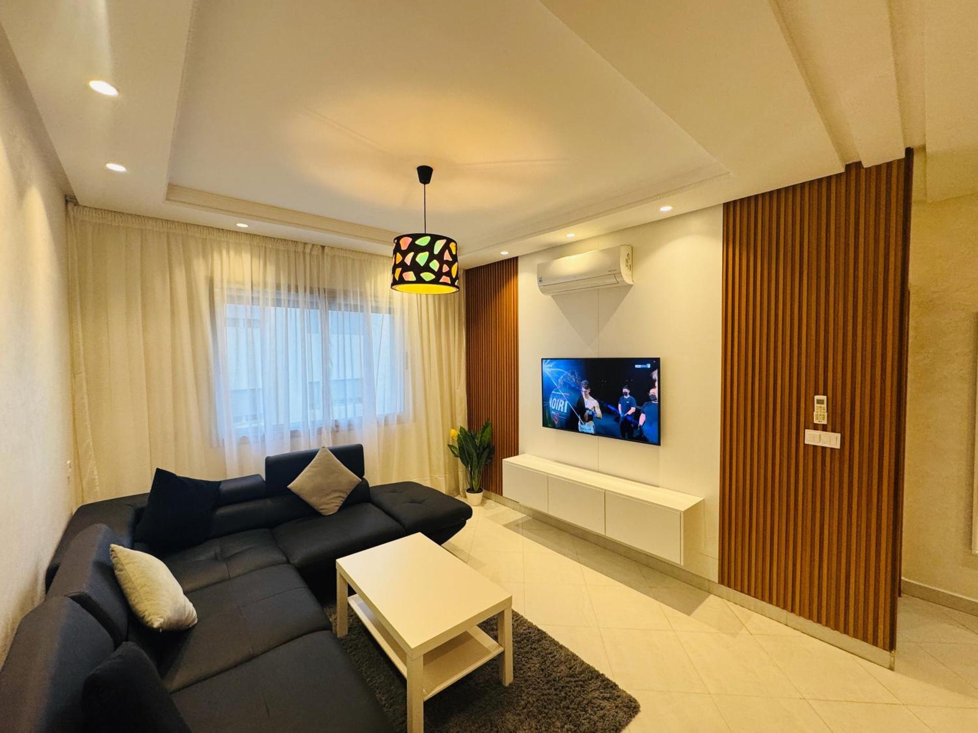 Modern Apartment In The Heart Of 탕헤르 외부 사진