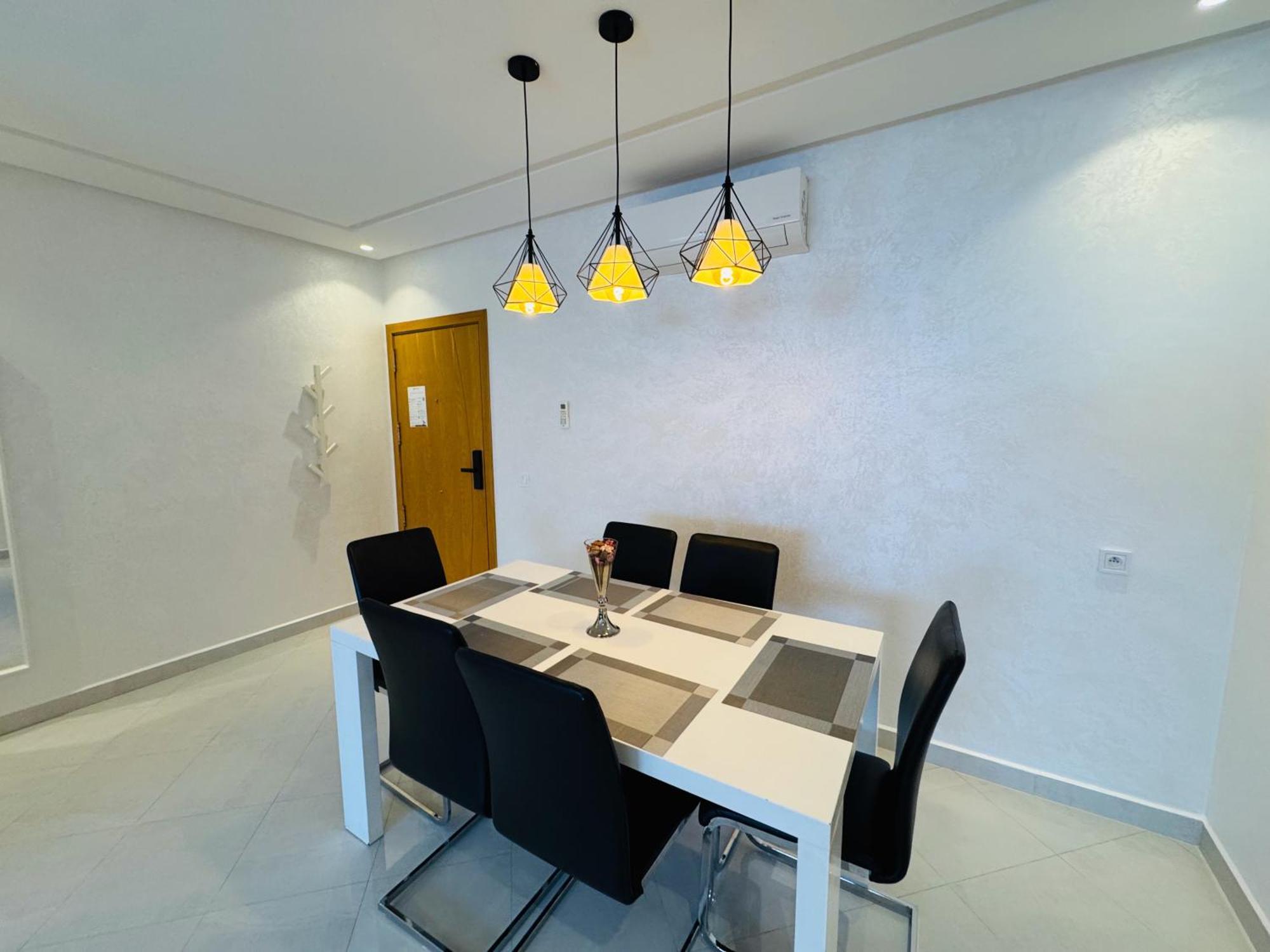 Modern Apartment In The Heart Of 탕헤르 외부 사진