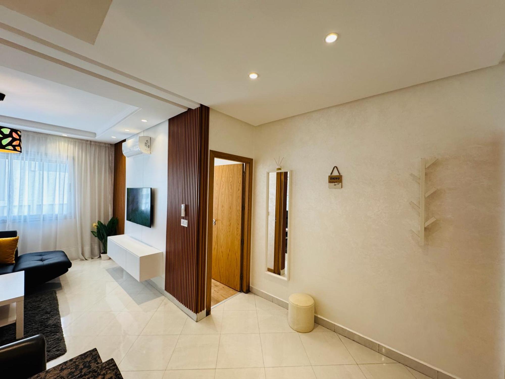 Modern Apartment In The Heart Of 탕헤르 외부 사진